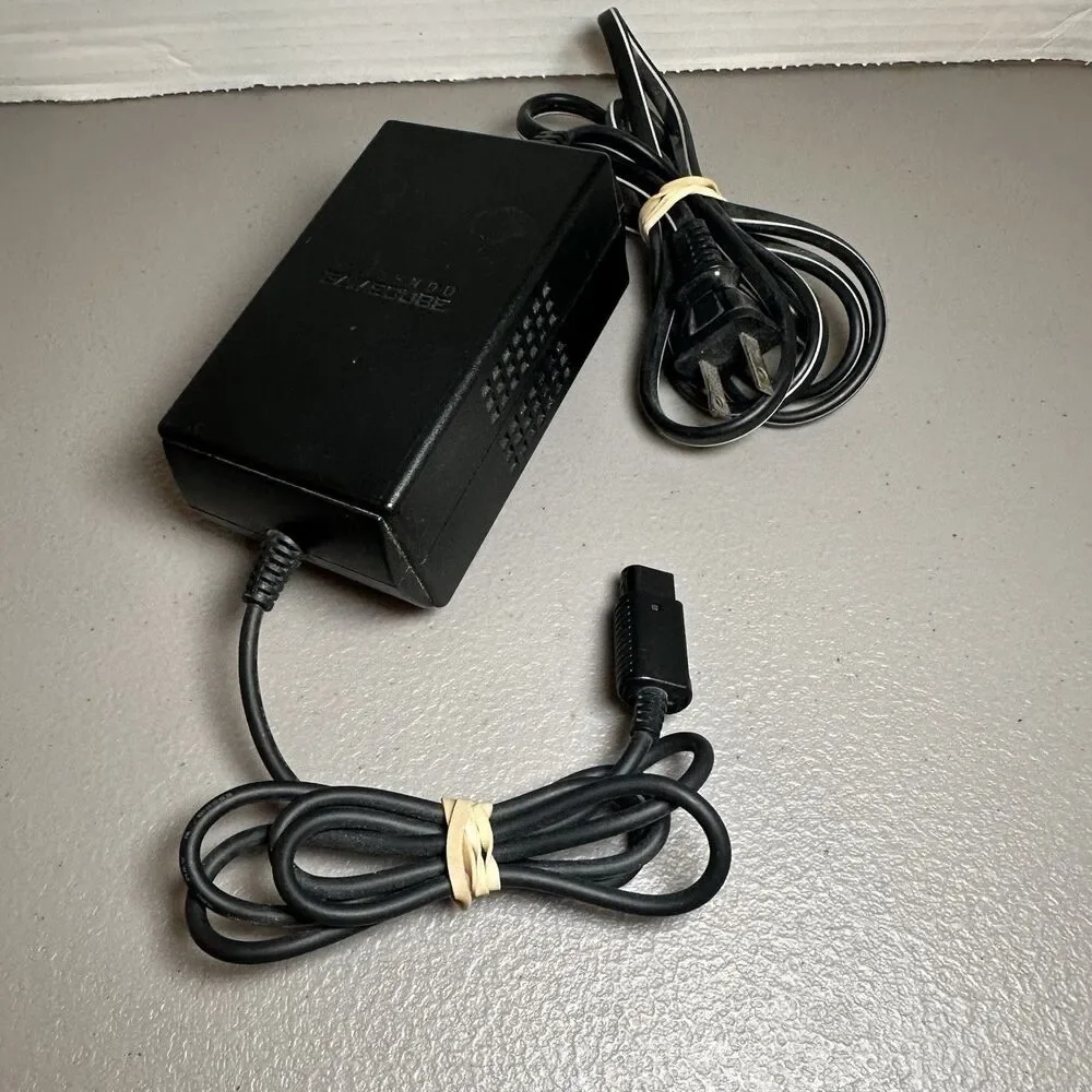 Official Nintendo Gamecube Power Supply AC Adapter DOL-002 Original Power Cord